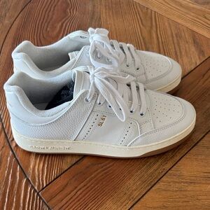 Saint Laurent Off-White Leather Sneakers SL 61